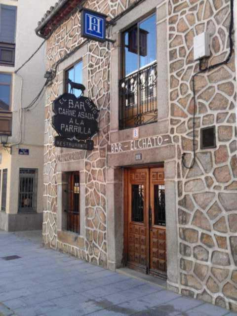 Hostal Restaurante El Chato El Barraco Luaran gambar
